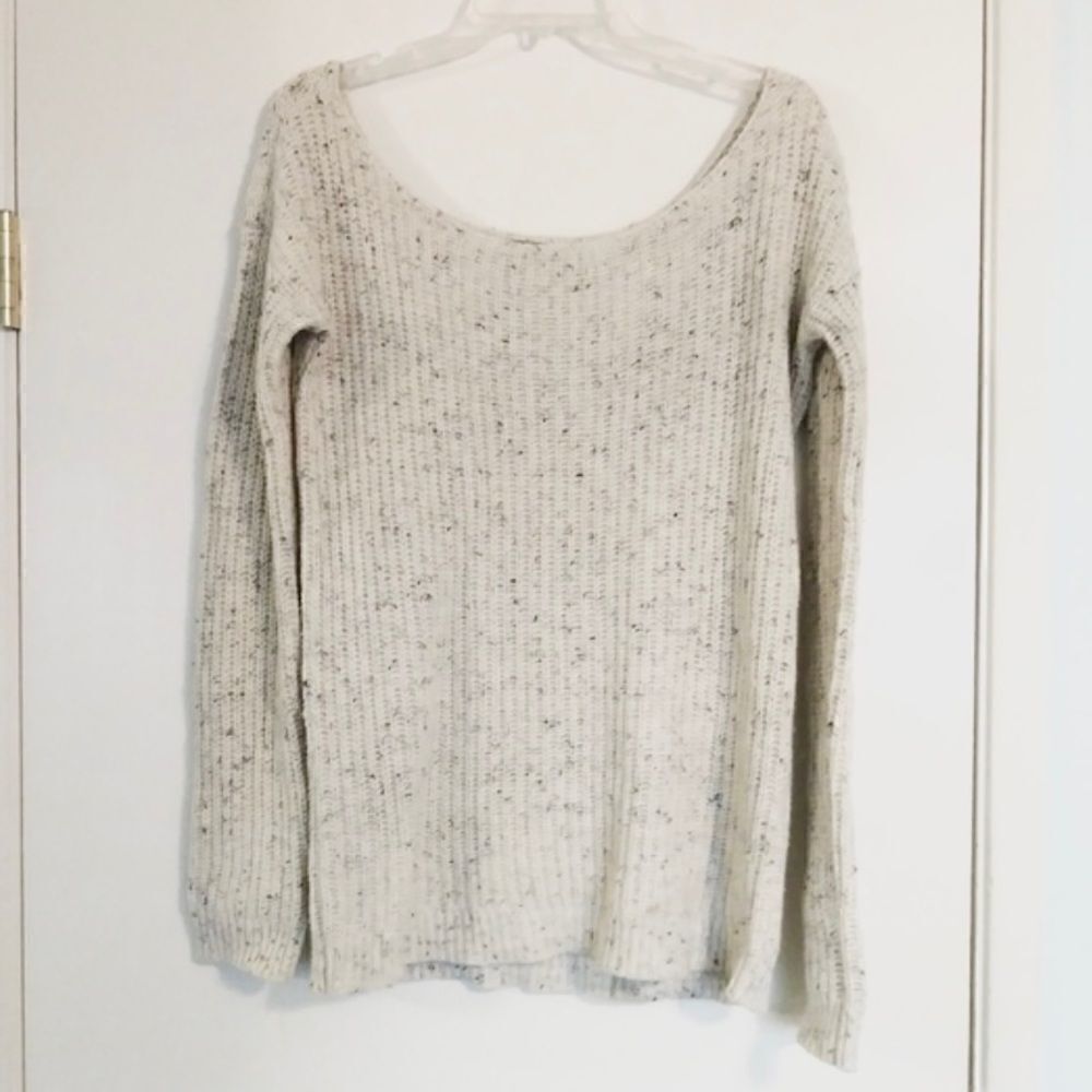 Aqua Brand White Speckled Scoop Neck Knit Sweater